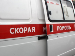 «Девяносто девятая» врезалась в КамАЗ в Быковском районе