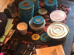 Продажи черной икры от ОПГ оценили в десять миллионов рублей