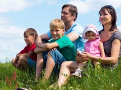 Многодетных волжан коснулись поправки в Социальном кодексе