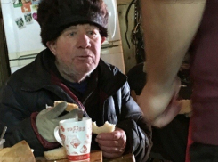 В Волжском ищут родных пенсионера, потерявшего память