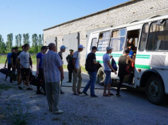 Еще 28 волжских юношей отправились топтать асфальт в берцах