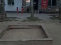 Обещанного 3 года ждут: жители Волжского надеются на помощь депутатов