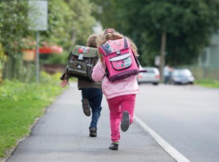 1 сентября начнётся новый учебный год - водители Волжского должны быть внимательнее