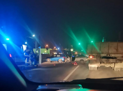 Автоледи устроила аварию с пострадавшими в Волжском: подробности