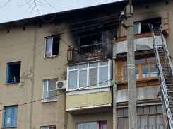 В результате пожара в Волжском скончался молодой мужчина