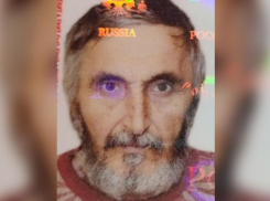 В Волжском продолжаются поиски исчезнувшего из больницы пенсионера