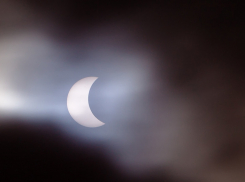 Солнечное затмение и метеорные потоки: астрономические явления 2020 года