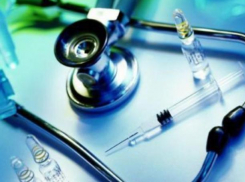 Врач сообща с медсестрой «попались» на фальсификации медсправок