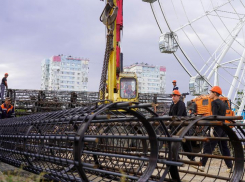 В Волгограде приступили к монтажу 120-метрового колеса обозрения