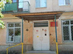 В Волжском отремонтируют коридор в психиатрическом отделении на Камской