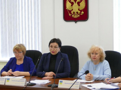 Депутаты рассмотрели нарушения на сумму около 2 миллионов в школе