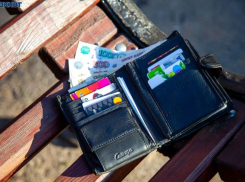 В Волгоградской области директора и бухгалтера дома-интерната поймали на взятке