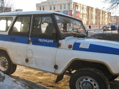 В Волжском из продуктового магазина похитили выручку