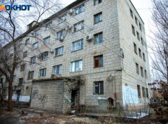Жители остались без интернета из-за расхитителей металла в Волжском
