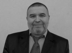 Скончался основатель театра «Арлекин» Александр Елохин 
