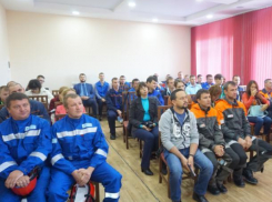 В Волжском показали мастер-классы в конкурсе «Лучший электромонтер»