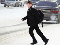 Под Волгоградом водитель на внедорожнике сбил школьника