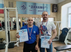 Пристав ФССП из Волжского стал призером чемпионата по гирям