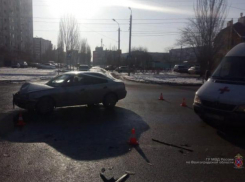 В Волжском в результате ДТП пострадала женщина