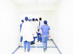 Более 300 классов закрывали на карантин в регионе