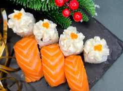 Весь декабрь «Chocho sushi» дарит подарки! 