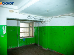 17-летнюю девушку без сознания нашли в подъезде в Волжском