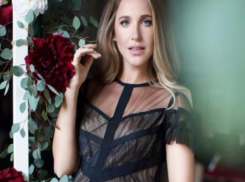 Волжанка Юлия Ковальчук выложила сексуальную беременную фотосессию