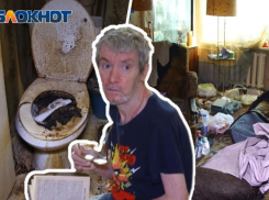 Рассохшиеся от фекалий полы, кишащая клопами мебель: в тараканий рай превратилась многоэтажка в Волжском из-за соседа