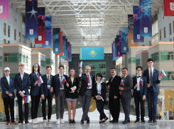 Юные химики из России будут представлять страну на Международной Менделеевской олимпиаде