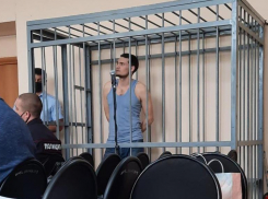 До смерти избил мужчину и напал на женщину в Волгограде: разыскиваются очевидцы происшествия