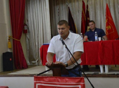 Волжский депутат Антон Гузев стал отцом