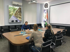 Прокурор Орлов ответил на волнующие вопросы волжских абразивщиков