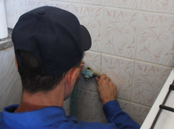 Не перезаключивших договоры на газ волжан лишили голубого топлива