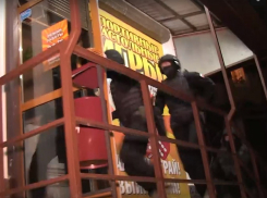 Задержание организаторов казино в Волгограде попало на видео