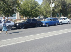 Волжане попали в массовое ДТП в городе-герое