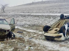 Двое сотрудников волгоградской полиции погибли в страшной аварии при сопровождении подозреваемого