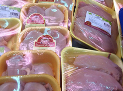 Самые приятные скидки на куриное филе оказались в «Магните» и «Карусели» в Волжском 