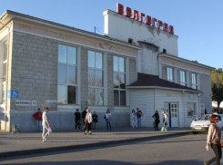 Автовокзал в Волгограде оцеплен из-за угрозы взрыва