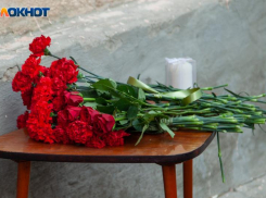 У Волжского военкомата выгравируют имена павших защитников Отечества