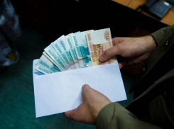 Заключенный волжской колонии пытался купить досрочную свободу за один миллион рублей