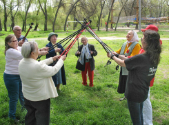 В Волжском будут развивать скандинавскую ходьбу