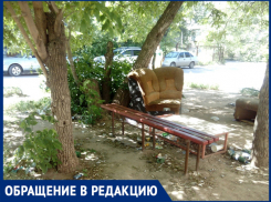 «В центре Волжского устроили «бомжатник»,- волжанка