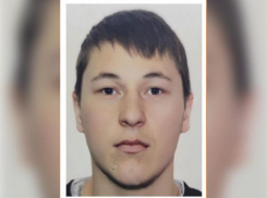 В Волжском продолжаются поиски без вести пропавшего молодого человека