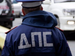 Пьяные водители маршруток «пролетают» на красный свет в Волжском