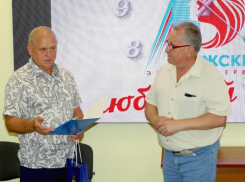 Режиссеру документального фильма о Волжском вручили награду