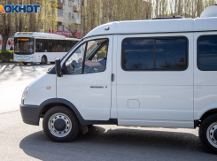 Водители маршруток кошмарят женщин с детьми и беременных в Волжском