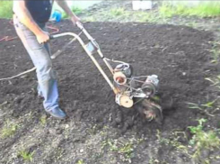 Самодельный электрокультиватор убил волжанина на майские праздники