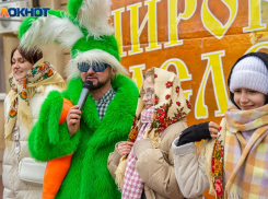Сжигание чучела и блины: праздничная программа в Волжском