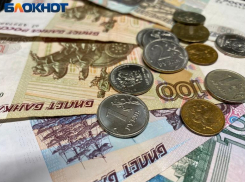 В Волжском увеличились пособия по материнству и детству