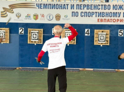 Волжские метатели ножей привезли медали с чемпионата ЮФО в Крыму